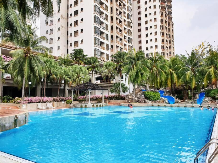 Apartment Mahkota Pool View Near A'famosa & Jonker Malacca